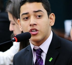 Lucas teve projeto de lei aprovado no Parlamento Jovem (Foto: Assessoria/Cmara Federal)